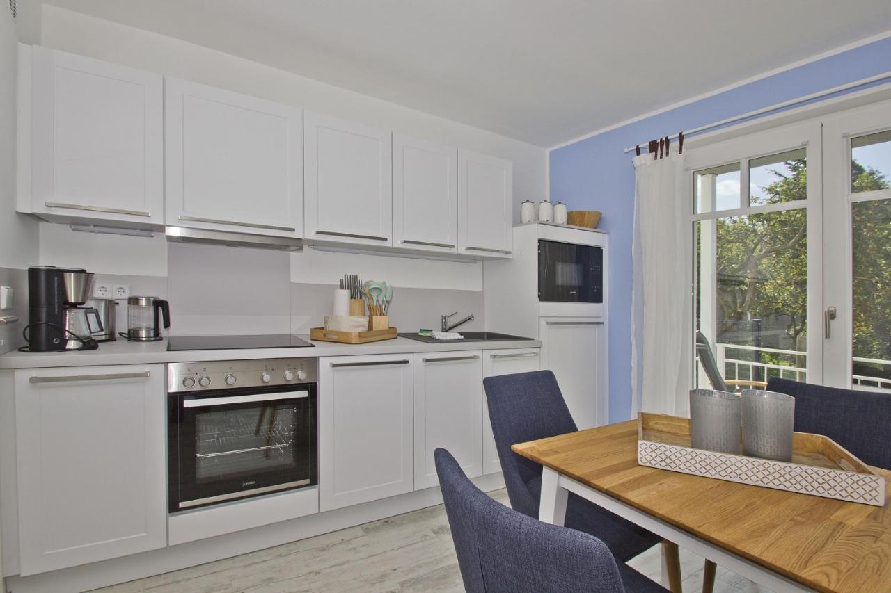 Moderne Ferienwohnung Mit Balkon, Meerblick - Ferienresidenz Zwei Boddenfewo 1-2 Lietzow Eksteriør billede